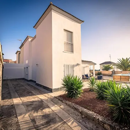 Madronal Tenerife South *